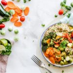 मानसून के खाद्य पदार्थ:Monsoon foods: आपको कौन सा खाना चाहिए और कौन सा खाने से बचना चाहिए?